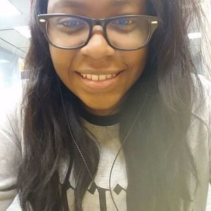 Meet your Posher, Francine